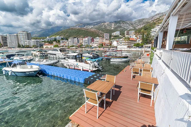 Restaurant erste Linie zum Meer in Rafailovići zu verkaufen — photo 18